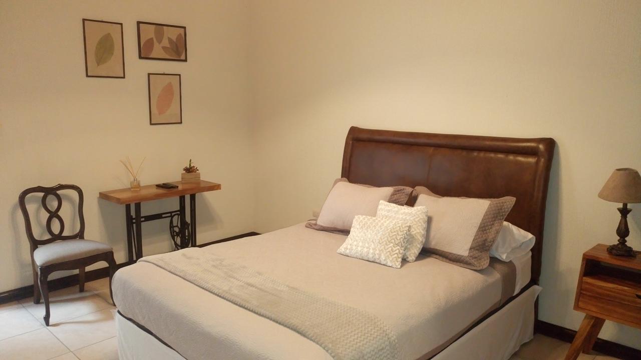 Acanthus Boutique Hotel Quetzaltenango Buitenkant foto