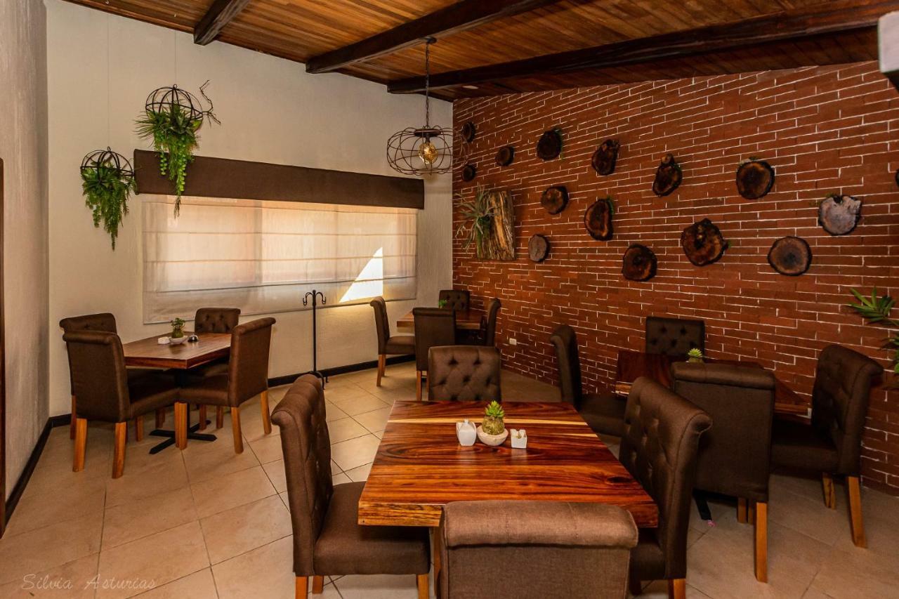 Acanthus Boutique Hotel Quetzaltenango Buitenkant foto